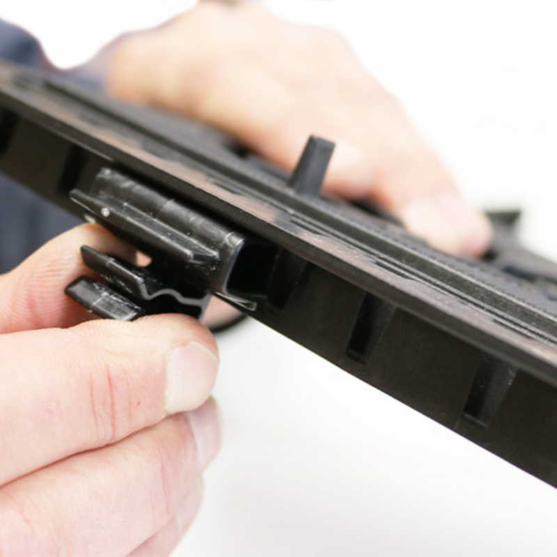 Clip de fixation JOUPLAST