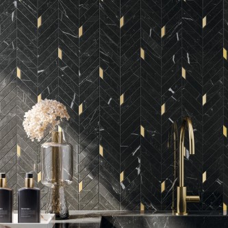 CALACATTA Marquinia Nero, Mosaïque Chevron Oro