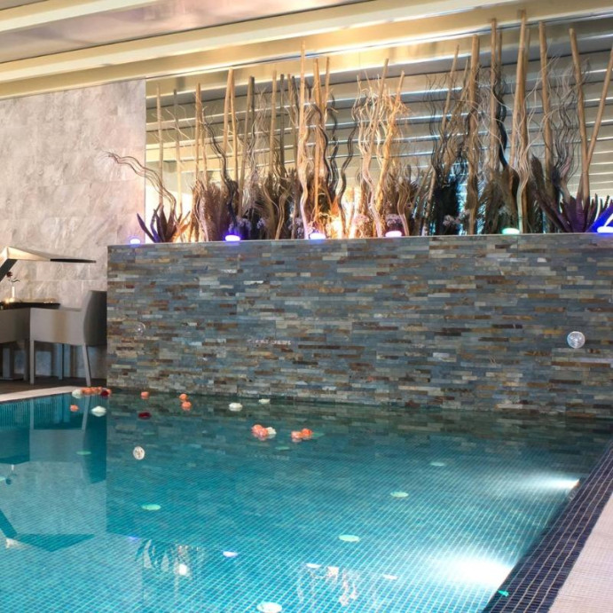 FACHALETA Oxido, Parement