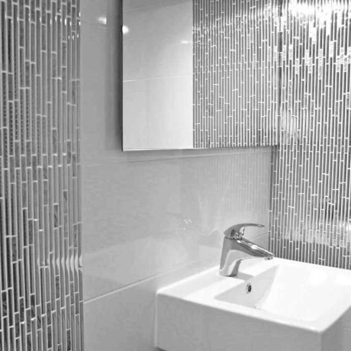 LLUVIA Inox, Parement