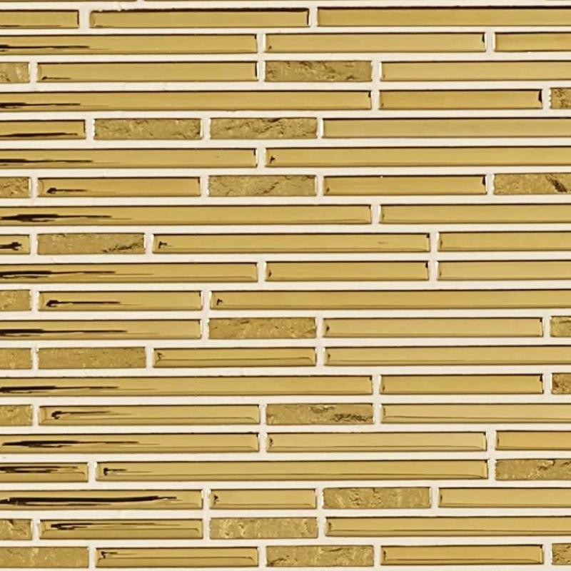 LLUVIA Oro, Parement